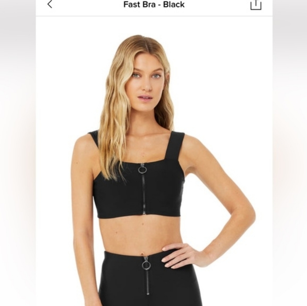 ALO Yoga Black Front-Zip Crop Top